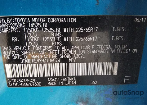 2017 Toyota Rav4 Xle z USA, uszkodzony, nr VIN JTMWFREVXHD106574